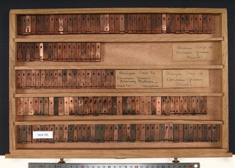 Tiroir de matrices : Marcellin-Legrand ancienne gravure