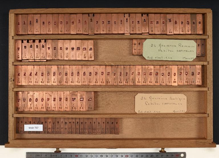 Tiroir de matrices : Marcellin-Legrand ancienne gravure