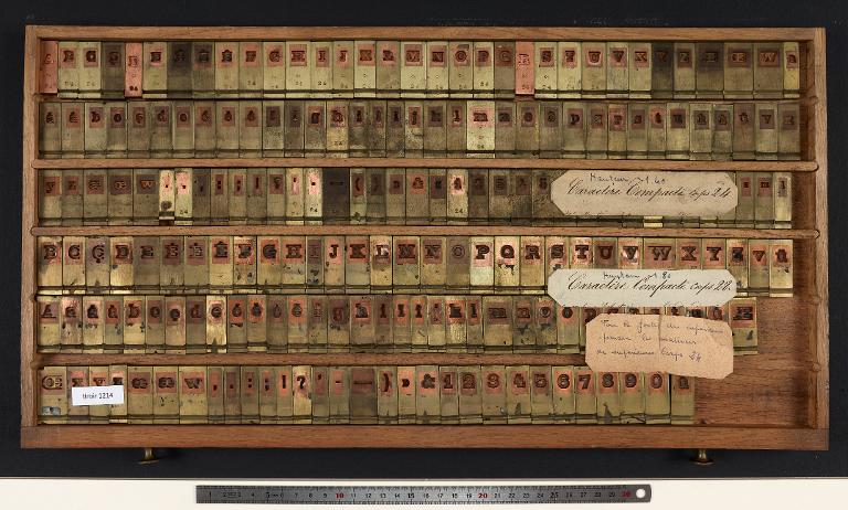 Matrices : compactes ordinaires corps 24