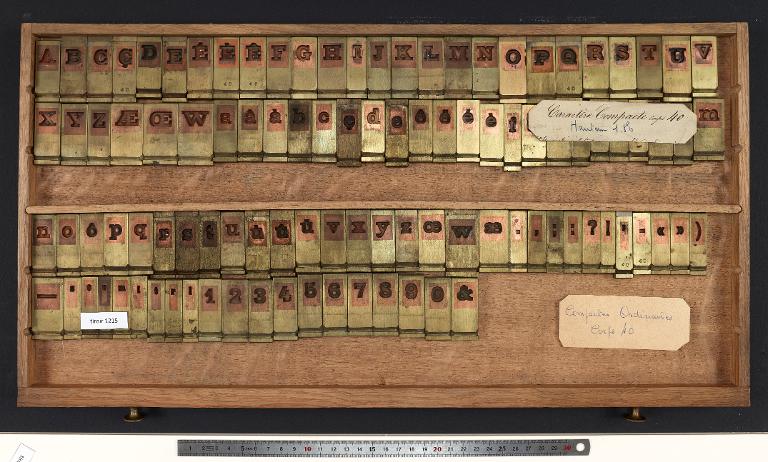 Tiroir de matrices : compactes ordinaires corps 40